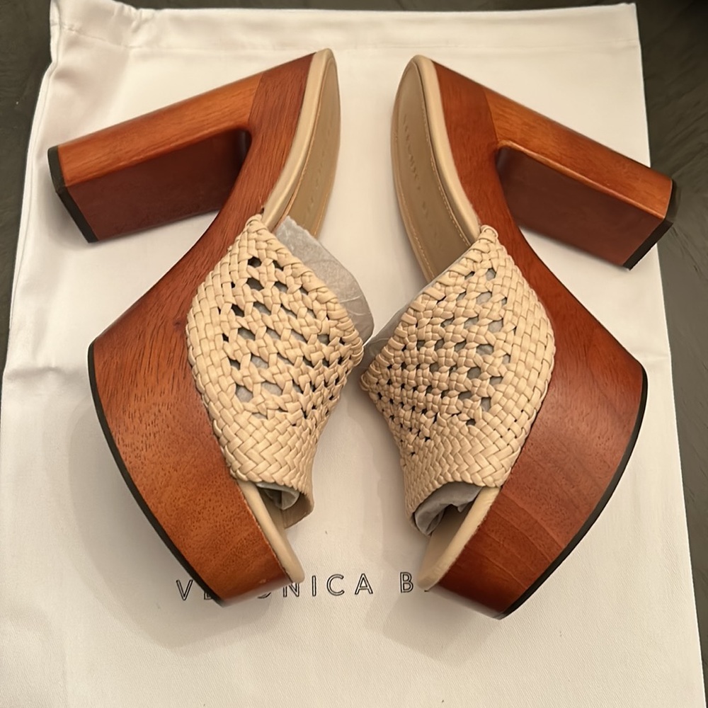 VERONICA BEARD GUADALUPE CLOG SANDAL - Picture 15 of 16